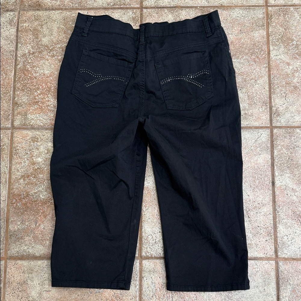Gloria Vanderbilt Black Cropped Jeans